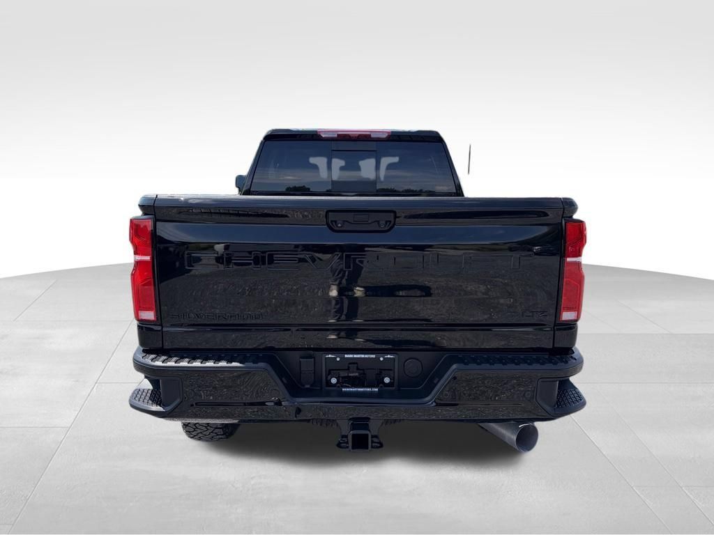 Used 2025 Chevrolet Silverado 2500 LTZ w/ Trail Boss Package AWD/4WD image 19