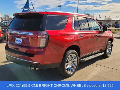 Used 2021 Chevrolet Tahoe Premier w/ Premium Package image 4