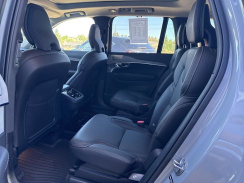 Certified 2025 Volvo XC90 B6 Ultra w/ Protection Package Premier image 9