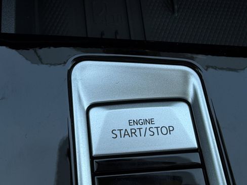 New 2026 Volkswagen Atlas SEL AWD/4WD image 26