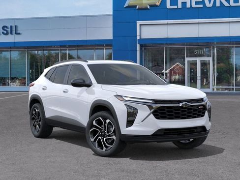 New 2026 Chevrolet Trax RS w/ Sunroof Package FWD image 7