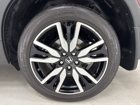 Used 2020 Honda Pilot Touring image 39