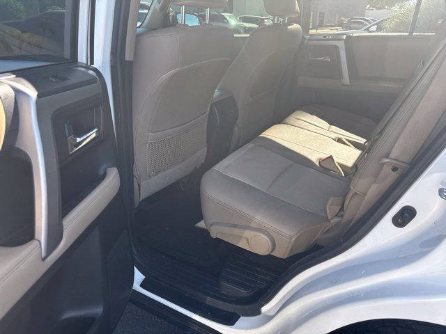 Used 2020 Toyota 4Runner SR5 Premium w/ Moonroof Package AWD/4WD image 9