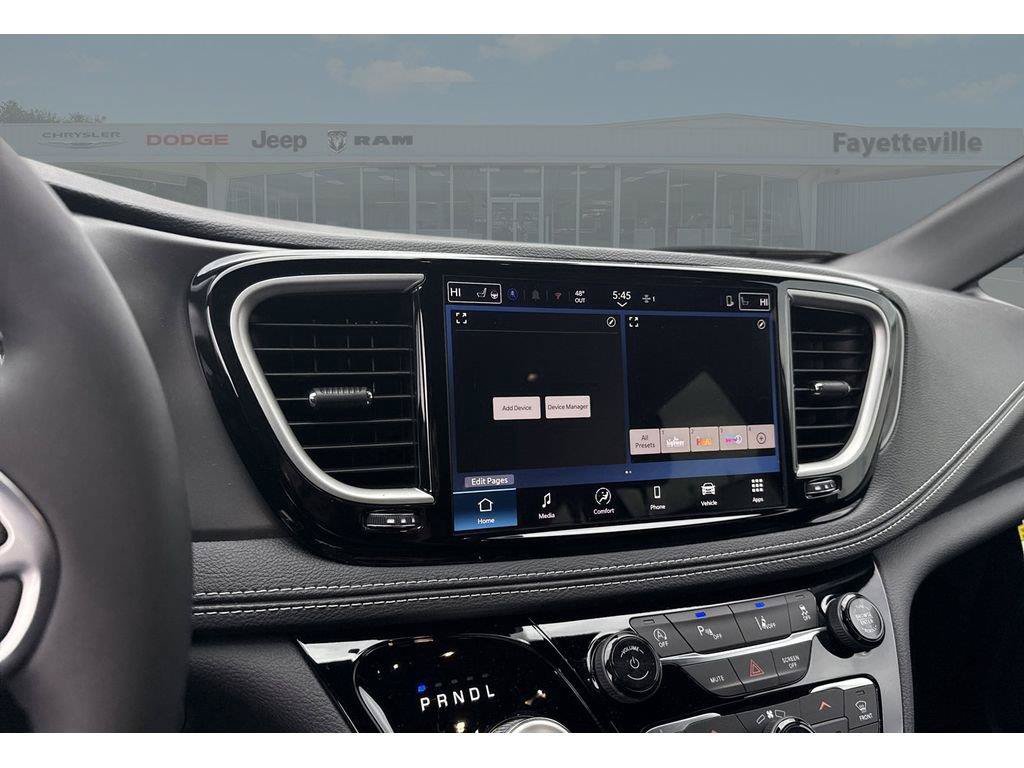 New 2026 Chrysler Pacifica Select FWD image 18