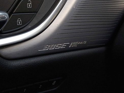 Used 2023 Cadillac XT6 Premium Luxury w/ Technology Package image 24