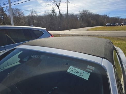 Used 2024 Ford Mustang GT Premium image 27