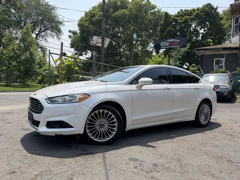 Used 2014 Ford Fusion Titanium AWD/4WD image 5