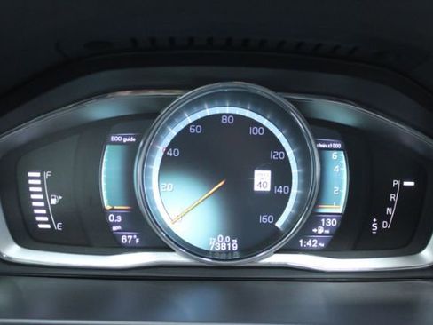 Used 2016 Volvo S60 T5 Inscription Platinum image 22