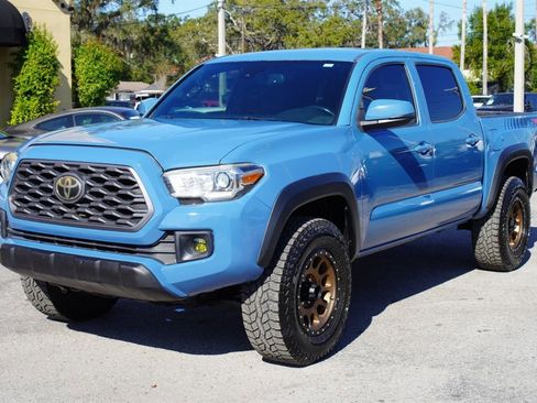 Used 2019 Toyota Tacoma TRD Off-Road image 8
