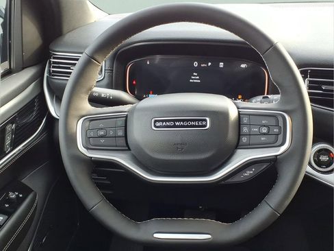 New 2026 Jeep Grand Wagoneer Limited w/ 8-Passenger Seating Package AWD/4WD image 17