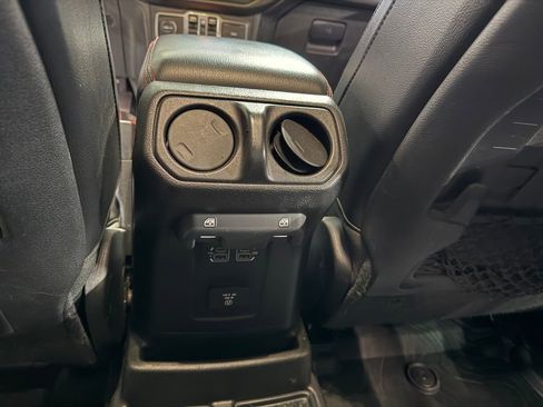 Used 2020 Jeep Wrangler Unlimited Rubicon image 14