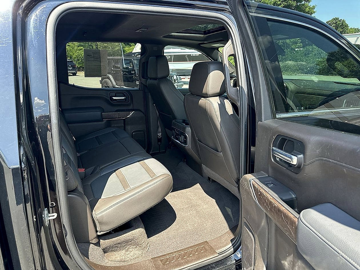 Used 2021 GMC Sierra 1500 Denali w/ Denali Ultimate Package AWD/4WD image 27