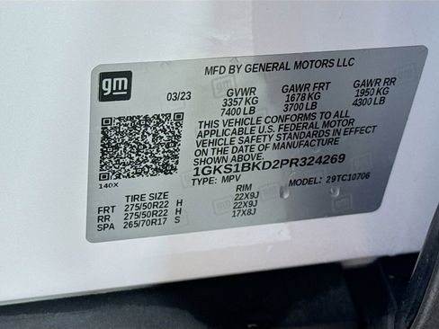 Used 2023 GMC Yukon SLT w/ SLT Premium Package image 41