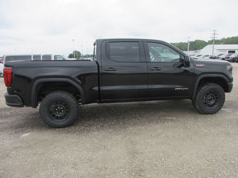 New 2026 GMC Sierra 1500 AT4X w/ AT4X AEV Edition AWD/4WD image 3