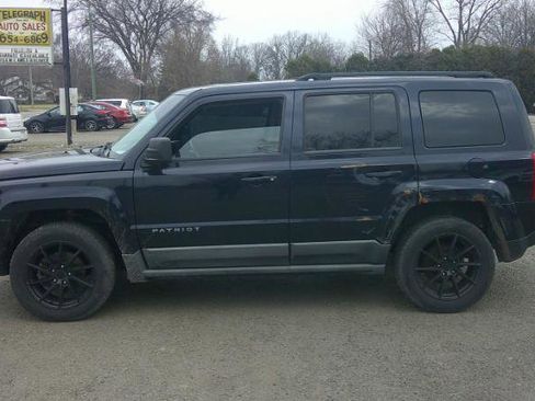 Used 2011 Jeep Patriot Latitude image 11