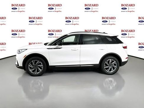 New 2026 Lincoln Corsair Premiere FWD image 5