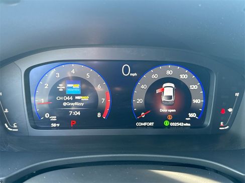 Used 2023 Acura Integra A-Spec image 10