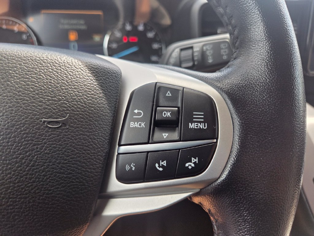 Used 2023 Ford Explorer XLT RWD image 14
