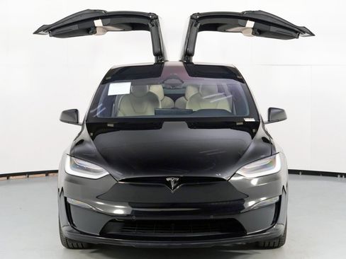 Used 2023 Tesla Model X image 49