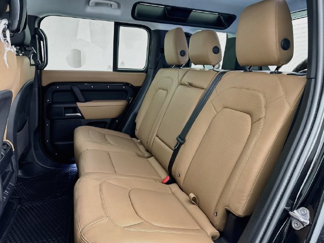 New 2026 Land Rover Defender 110 S AWD/4WD image 25