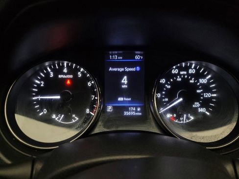 Used 2021 Nissan Rogue Sport S image 23