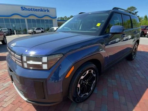 Used 2025 Hyundai Santa Fe SEL image 5