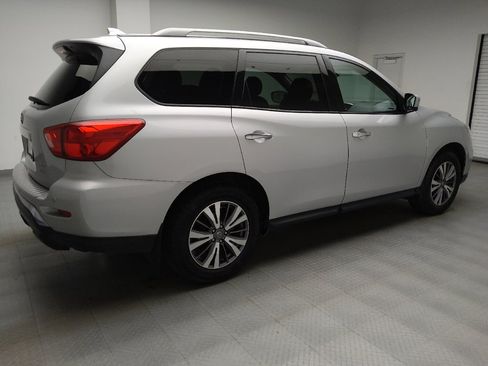 Used 2020 Nissan Pathfinder SL AWD/4WD image 10