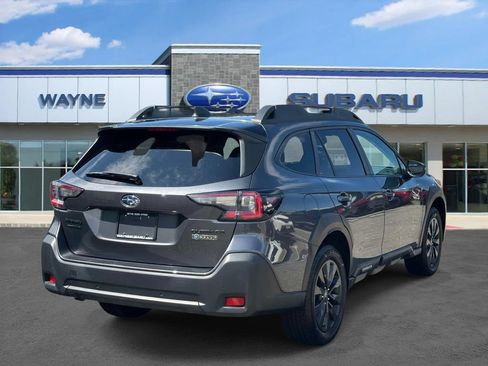 Certified 2023 Subaru Outback Onyx Edition AWD/4WD image 4