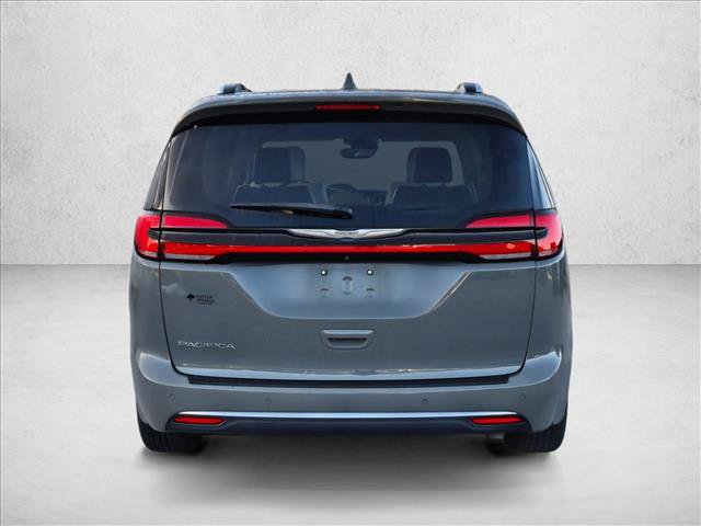 Used 2021 Chrysler Pacifica Touring-L FWD image 6