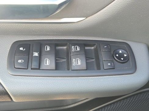 Used 2021 RAM 1500 Big Horn image 19