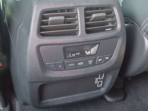 Used 2022 Honda Pilot Special Edition image 38