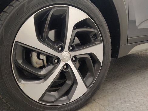 Used 2018 Hyundai Tucson Sport image 31