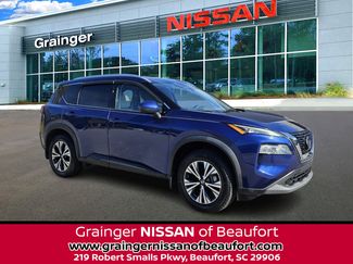 Used 2021 Nissan Rogue SV w/ Premium Package image 1