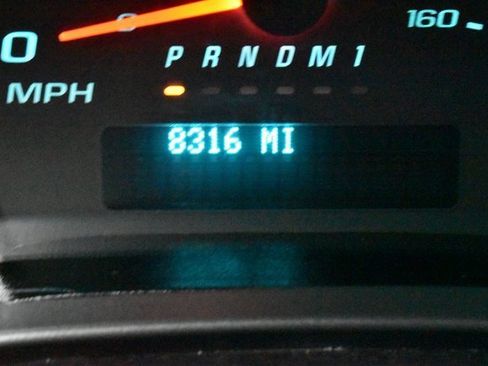 Used 2024 Chevrolet Express 2500 w/ Driver Convenience Package image 23