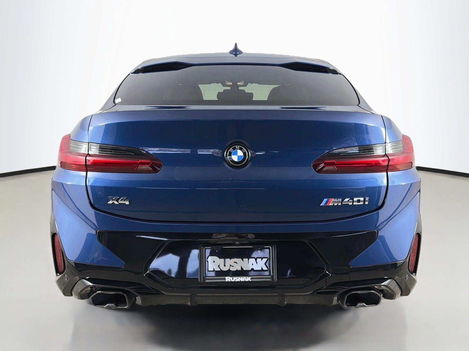 Certified 2025 BMW X4 M40i w/ Premium Package AWD/4WD image 6