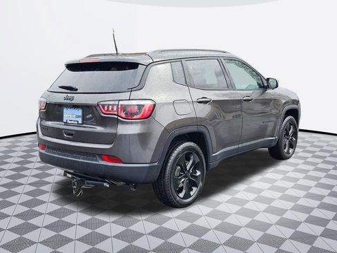 Used 2018 Jeep Compass Latitude AWD/4WD image 6