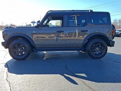 New 2025 Ford Bronco Outer Banks image 4