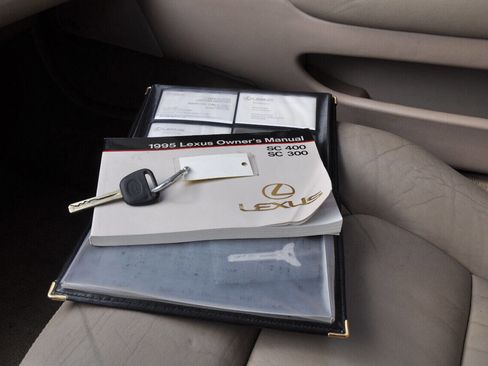 Used 1995 Lexus SC 300 Coupe image 39