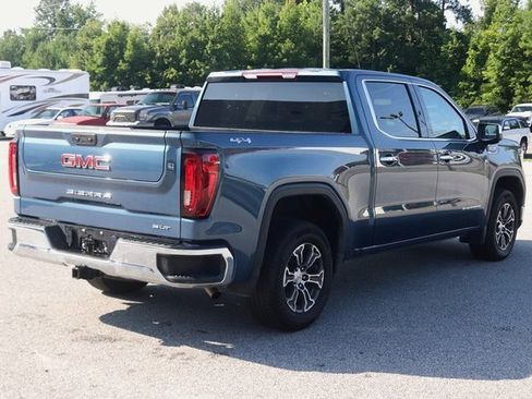 Used 2024 GMC Sierra 1500 SLT image 7