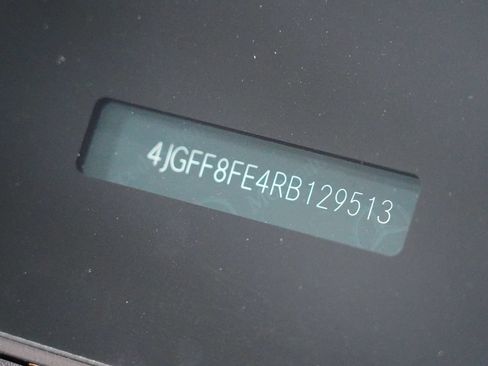 Used 2024 Mercedes-Benz GLS 580 4MATIC image 34