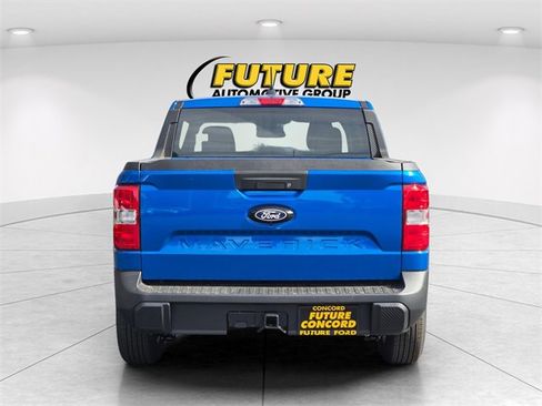 New 2025 Ford Maverick XLT image 4