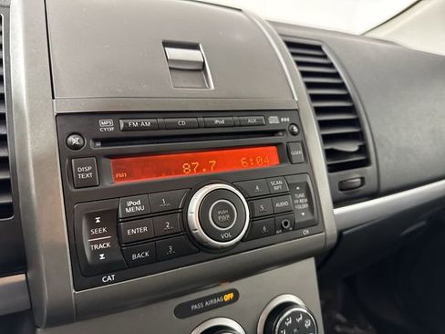 Used 2012 Nissan Sentra 2.0 S image 5