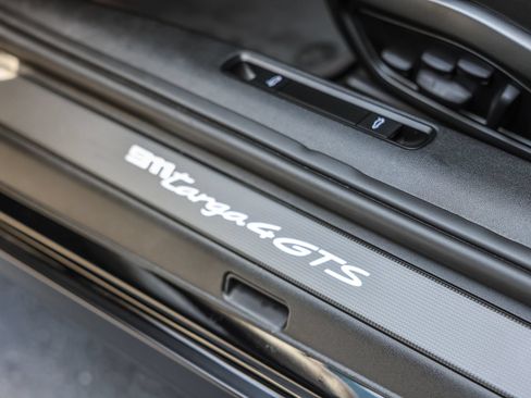 Certified 2025 Porsche 911 Targa 4 GTS AWD/4WD image 22