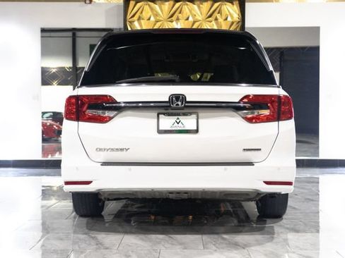 Used 2023 Honda Odyssey Touring image 8