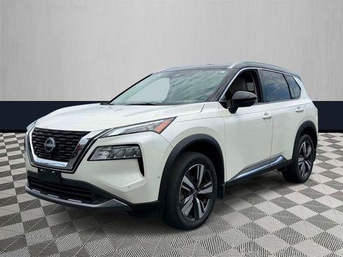 Used 2023 Nissan Rogue SL w/ SL Premium Package AWD/4WD image 2