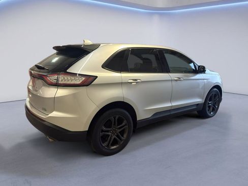Used 2018 Ford Edge SEL w/ Equipment Group 201A AWD/4WD image 6