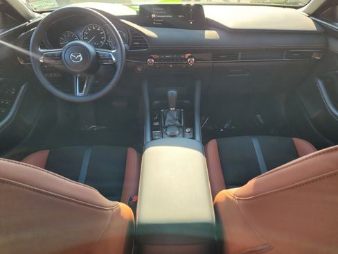 Used 2025 MAZDA MAZDA3 Carbon image 13