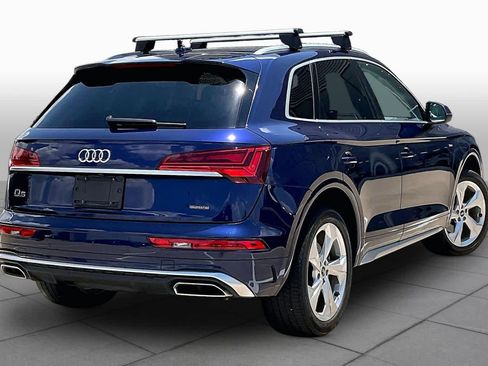 Used 2022 Audi Q5 2.0T Premium Plus w/ Premium Plus Package AWD/4WD image 13