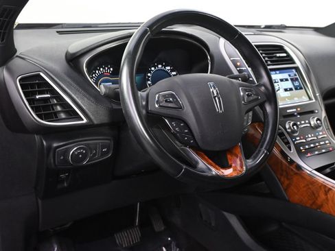 Used 2016 Lincoln MKX Select AWD/4WD image 12