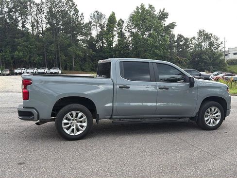 Used 2024 Chevrolet Silverado 1500 Custom RWD image 6